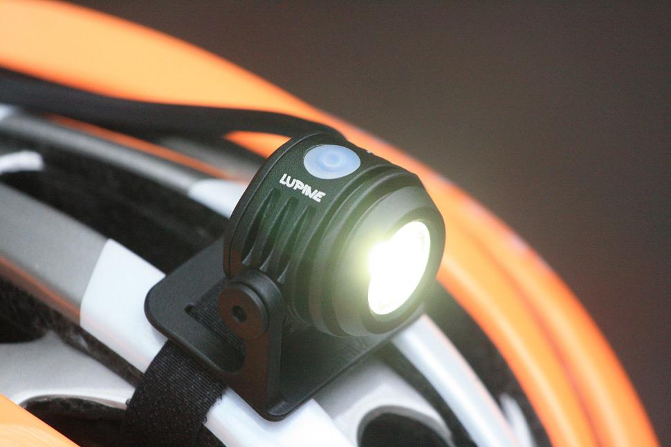 Neo clearance bike light